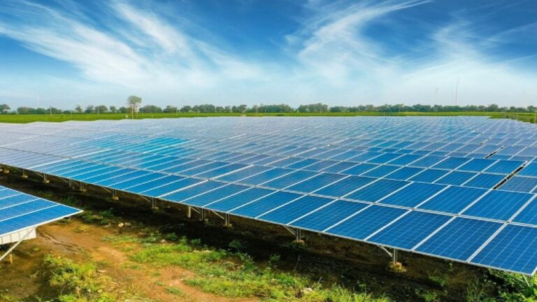 Odisha Greenlights ₹710-Crore Floating Solar Plant: A Strategic Bet on Water-Based Renewables