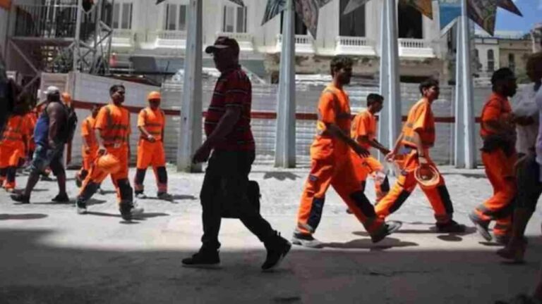 War-Hit Russia Turns to India to Fill Mounting Labour Shortage